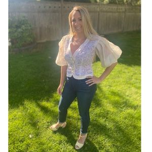 NWT Vintage Ungaro embroidered lace puffsleeve top